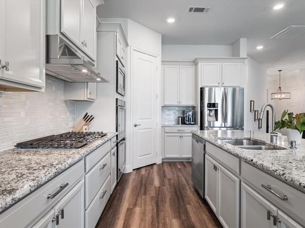 5542  Yellowstone Road , The Colony Texas 75056