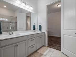 5542  Yellowstone Road , The Colony Texas 75056