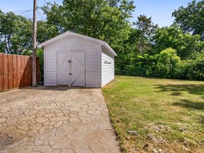 405  Harriett Street , Arlington Texas 76010