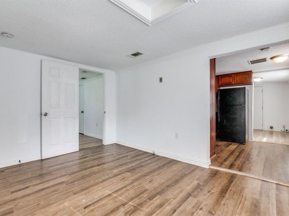 8544  Eden Valley Lane , Dallas Texas 75217