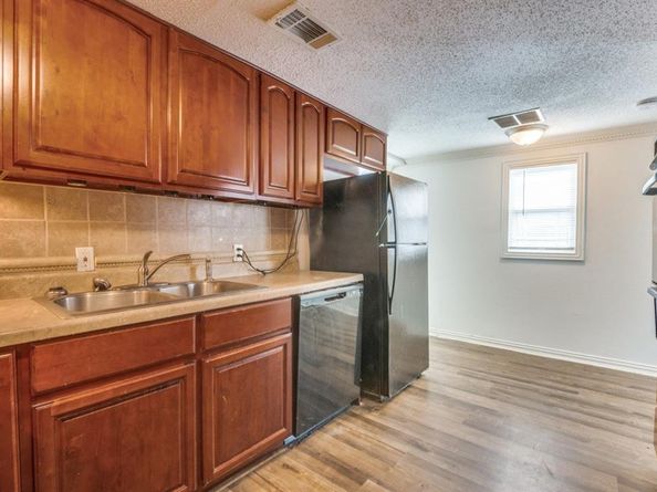 8544  Eden Valley Lane , Dallas Texas 75217