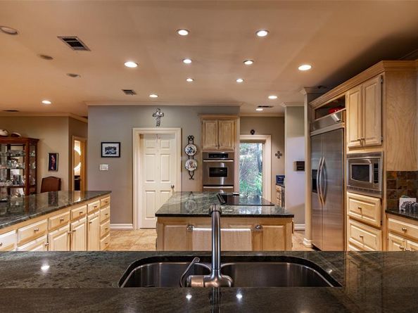 577  Polly Road , Sunnyvale Texas 75182