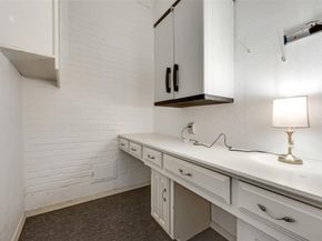 913  Vince Lane , DeSoto Texas 75115