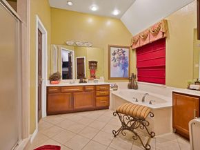 123  Native Circle , Lancaster Texas 75146