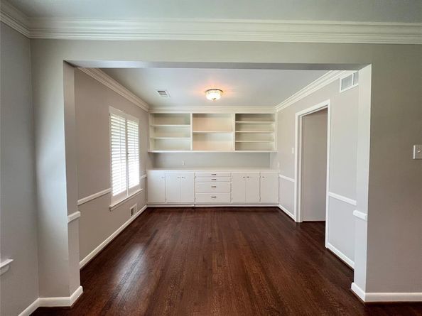 4181  Lively Lane , Dallas Texas 75220