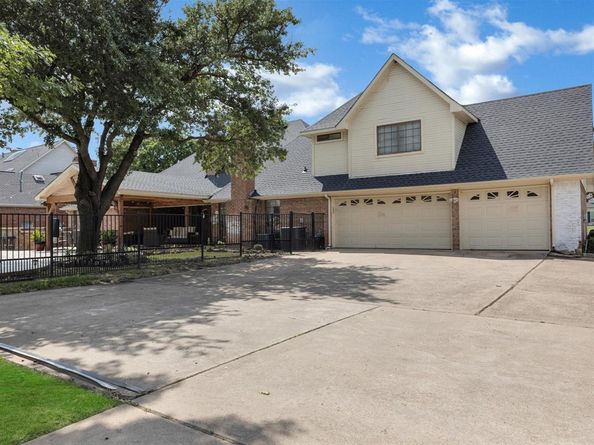 210  Sunray Lane , Sunnyvale Texas 75182