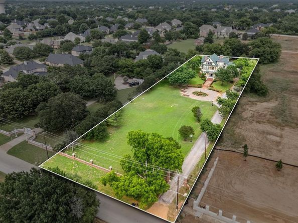 5317  Bluebonnet Drive , Colleyville Texas 76034