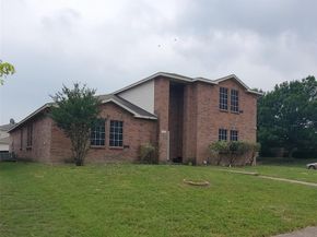 1034  Blackberry Trail , Lancaster Texas 75134