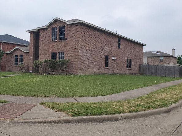 1034  Blackberry Trail , Lancaster Texas 75134