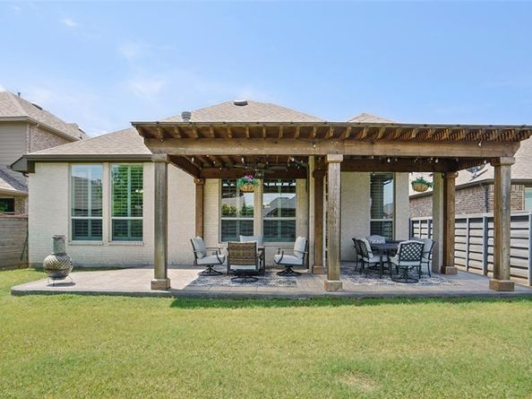 825  Pier Street , Little Elm Texas 76227
