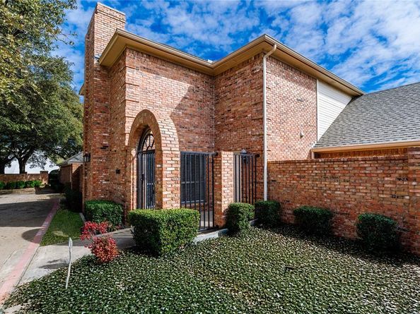6205  Bellaire Drive S, Fort Worth Texas 76132