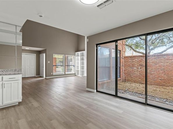 6205  Bellaire Drive S, Fort Worth Texas 76132