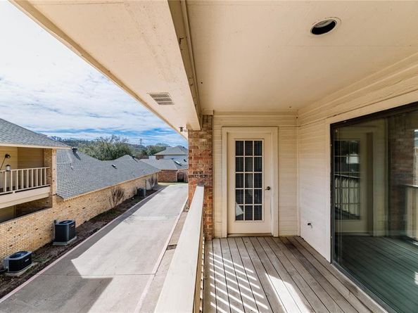 6205  Bellaire Drive S, Fort Worth Texas 76132