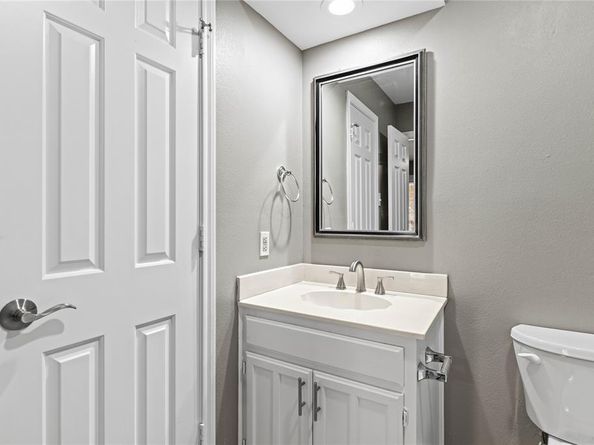 6205  Bellaire Drive S, Fort Worth Texas 76132