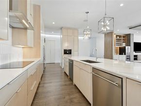 2200  Victory Avenue  2107, Dallas Texas 75219