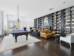 2200  Victory Avenue  2107, Dallas Texas 75219