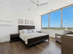 2200  Victory Avenue  2107, Dallas Texas 75219