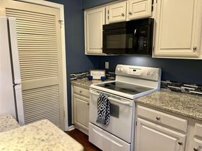 1304  Harwell Drive  4821, Arlington Texas 76011