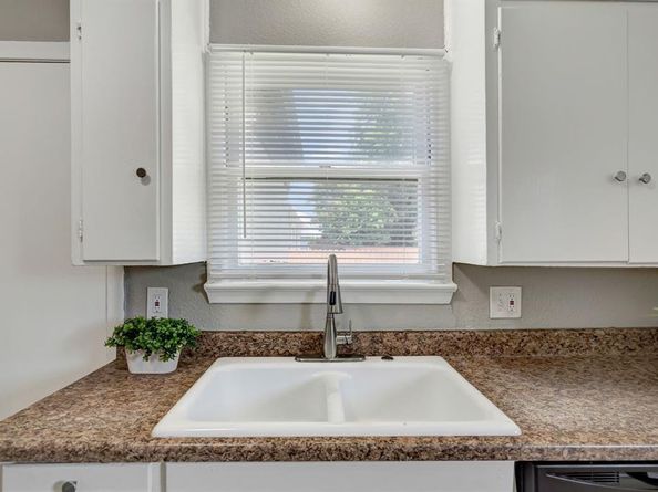 1710  Plymouth Drive N, Irving Texas 75061