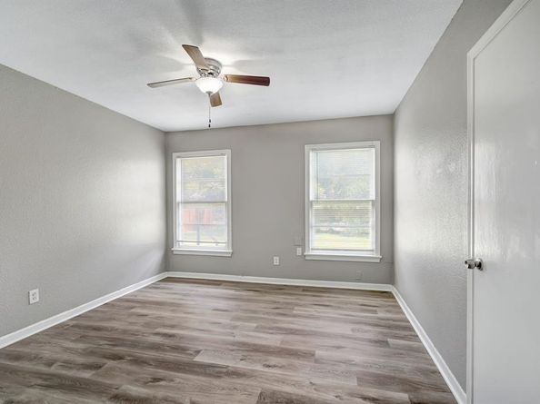 1710  Plymouth Drive N, Irving Texas 75061