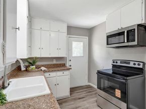 1710  Plymouth Drive N, Irving Texas 75061