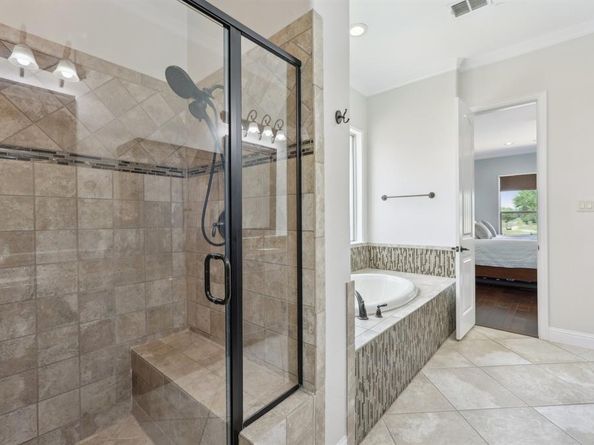 6004  The Resort Boulevard , Fort Worth Texas 76179