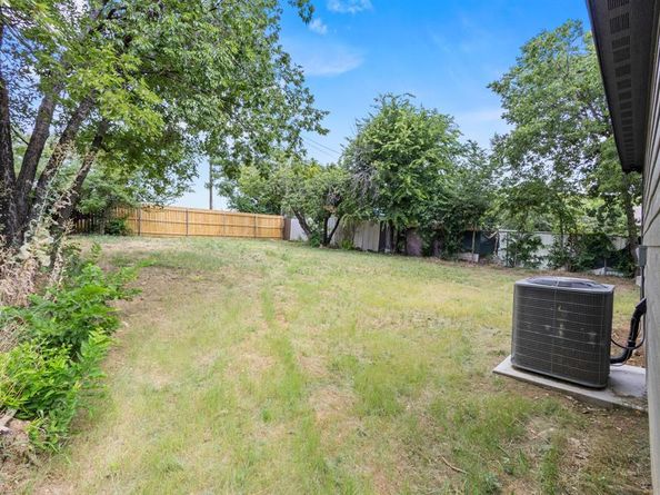 708  Mccurdy Street , Fort Worth Texas 76104