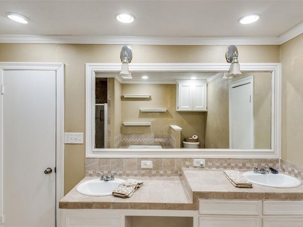 1310  Briar Hollow Lane , Garland Texas 75043