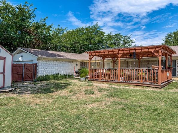 1310  Briar Hollow Lane , Garland Texas 75043