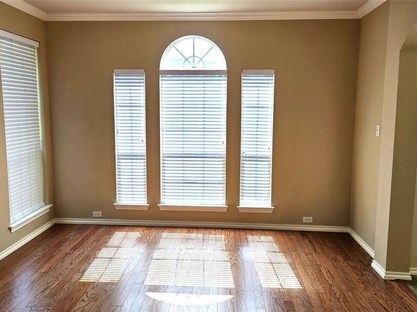 10413  Stoneside Trail , Fort Worth Texas 76244