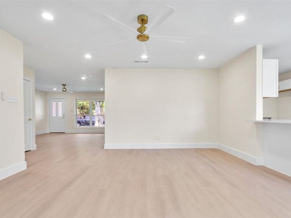 3506  Mcdonald Way , Garland Texas 75041