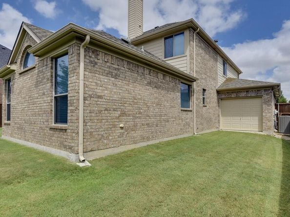 1202  Newcastle Street , Roanoke Texas 76262