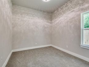 4111  Metropolitan Avenue , Dallas Texas 75210