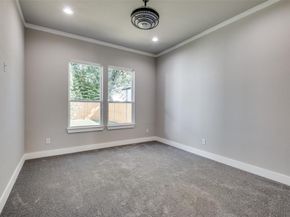 4111  Metropolitan Avenue , Dallas Texas 75210