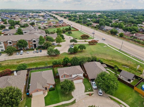 2004  Graham Ranch Road , Fort Worth Texas 76134