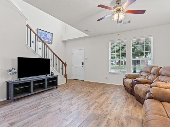 2004  Graham Ranch Road , Fort Worth Texas 76134