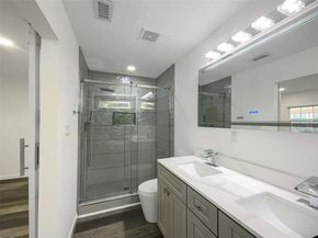 3018  Refugio Avenue , Fort Worth Texas 76106