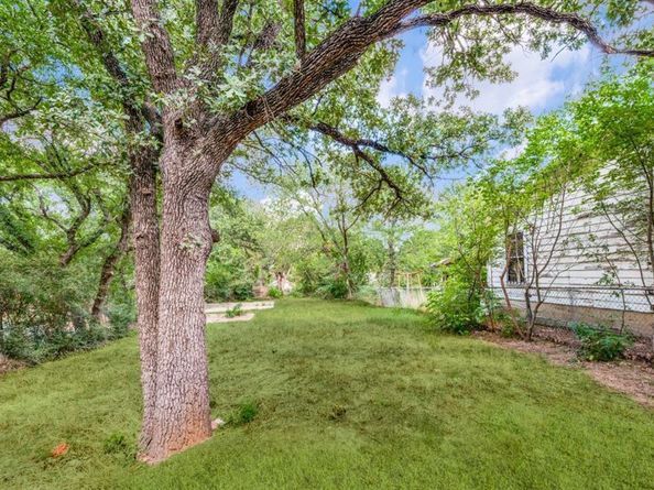 2517  Meaders Avenue , Fort Worth Texas 76112