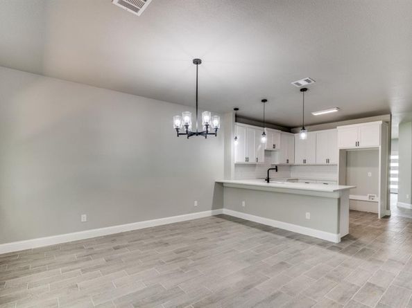 2517  Meaders Avenue , Fort Worth Texas 76112
