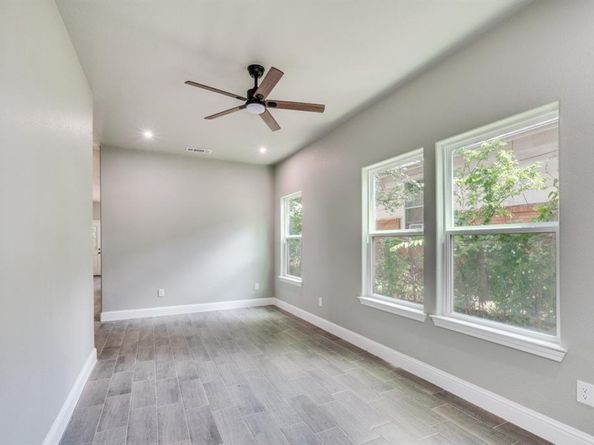 2517  Meaders Avenue , Fort Worth Texas 76112