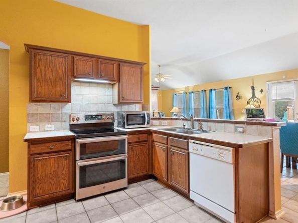 1320  Cattle Crossing Drive , Fort Worth Texas 76131