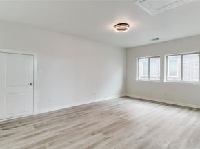 523  Paddock  , Irving Texas 75039