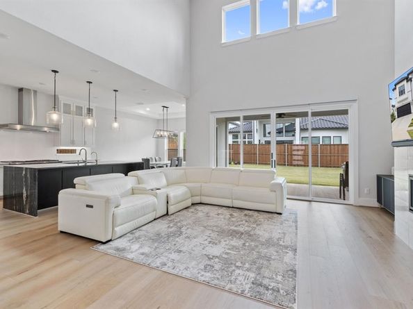 11991  Cloverdale Road , Frisco Texas 75035