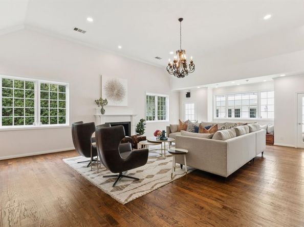 4415  Gloster Road , Dallas Texas 75220