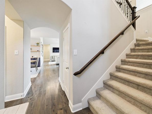 1510  White Squall Trail , Arlington Texas 76005