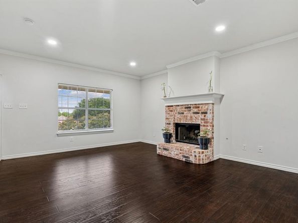 2026  Klondike Street , Grand Prairie Texas 75050