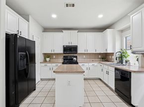 2026  Klondike Street , Grand Prairie Texas 75050