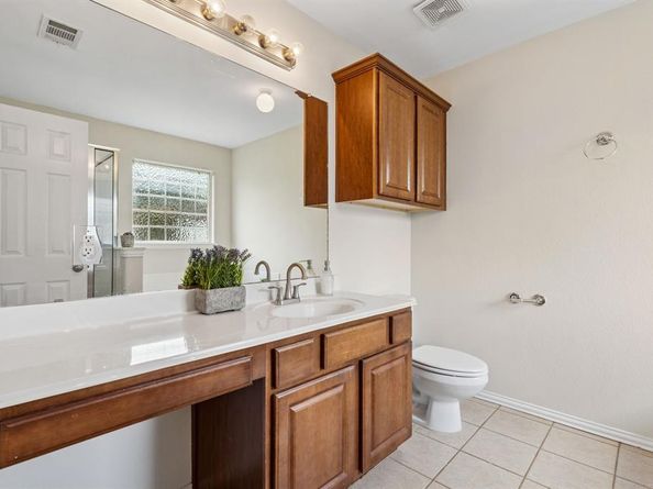2026  Klondike Street , Grand Prairie Texas 75050