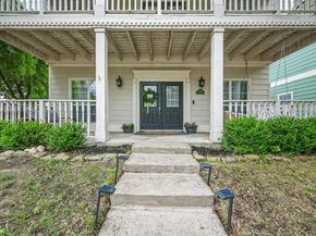 1828  Brown Thrasher Boulevard , Savannah Texas 76227