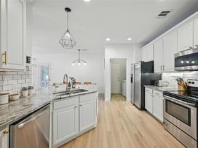 1828  Brown Thrasher Boulevard , Savannah Texas 76227